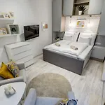 Riverside Deluxe *
